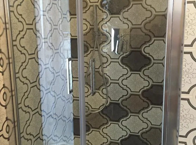 Residenza Hostaria Del Pavone 3*