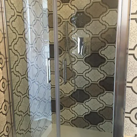 Residenza Hostaria Del Pavone 3*