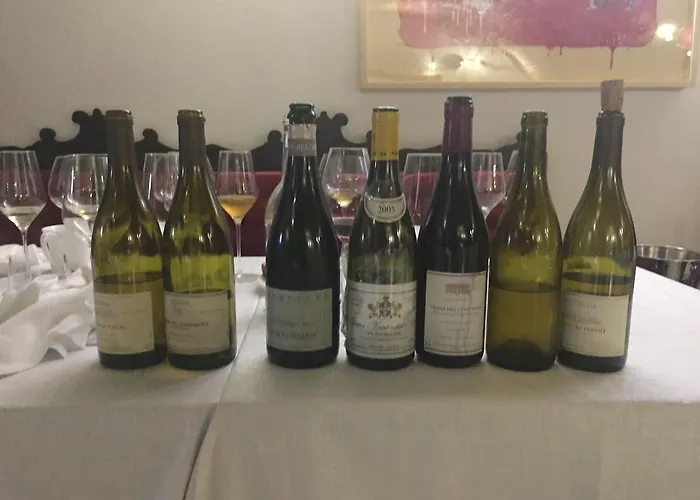 Residenza Hostaria Del Pavone