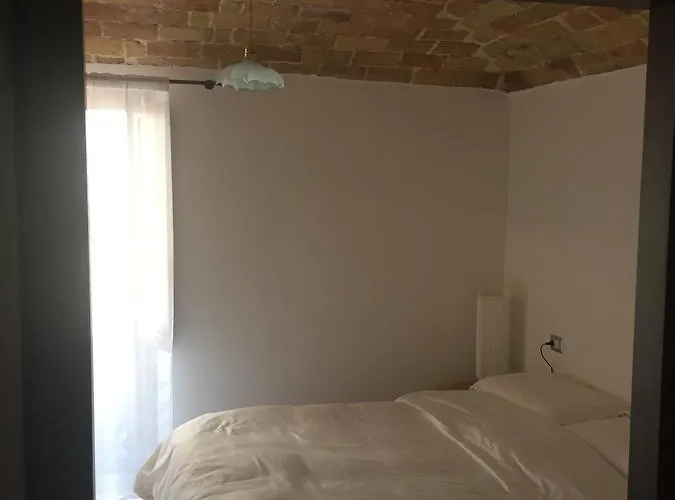 Residenza Hostaria Del Pavone 3*